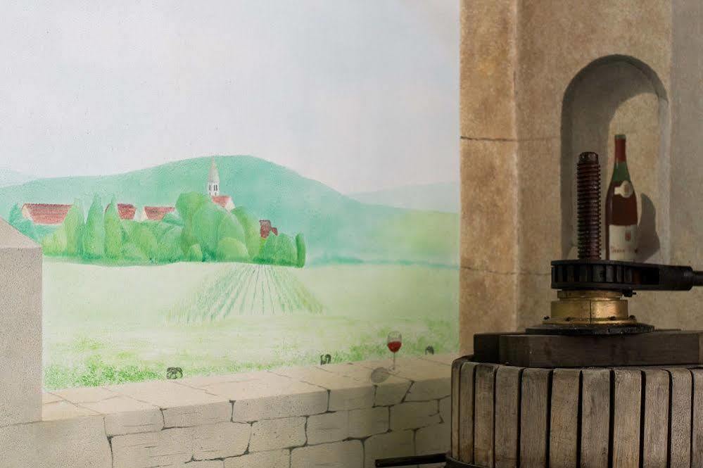 D'hotes Le Petit Tertre Bed & Breakfast Dijon